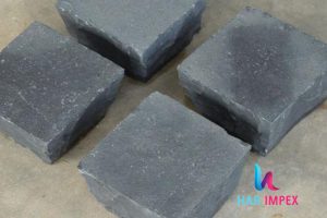 Kaddapa Black Limestone Cobbles